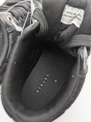Hi Top boots with unisex laces Hi Top boots with unisex laces