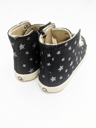 Hi Top boots with unisex laces Hi Top boots with unisex laces