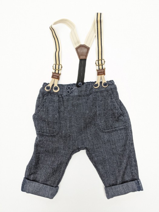 Pantaloni + bretele Pantaloni + bretele