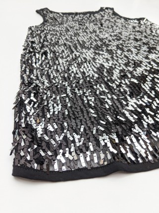 Rochie neagra pentru fete Rochie neagra pentru fete